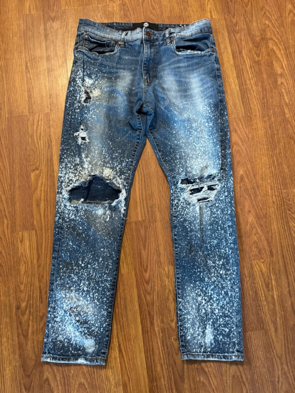 jordan craig aaron - Men's Distressed Blue Paint-Splash Slim Jeans